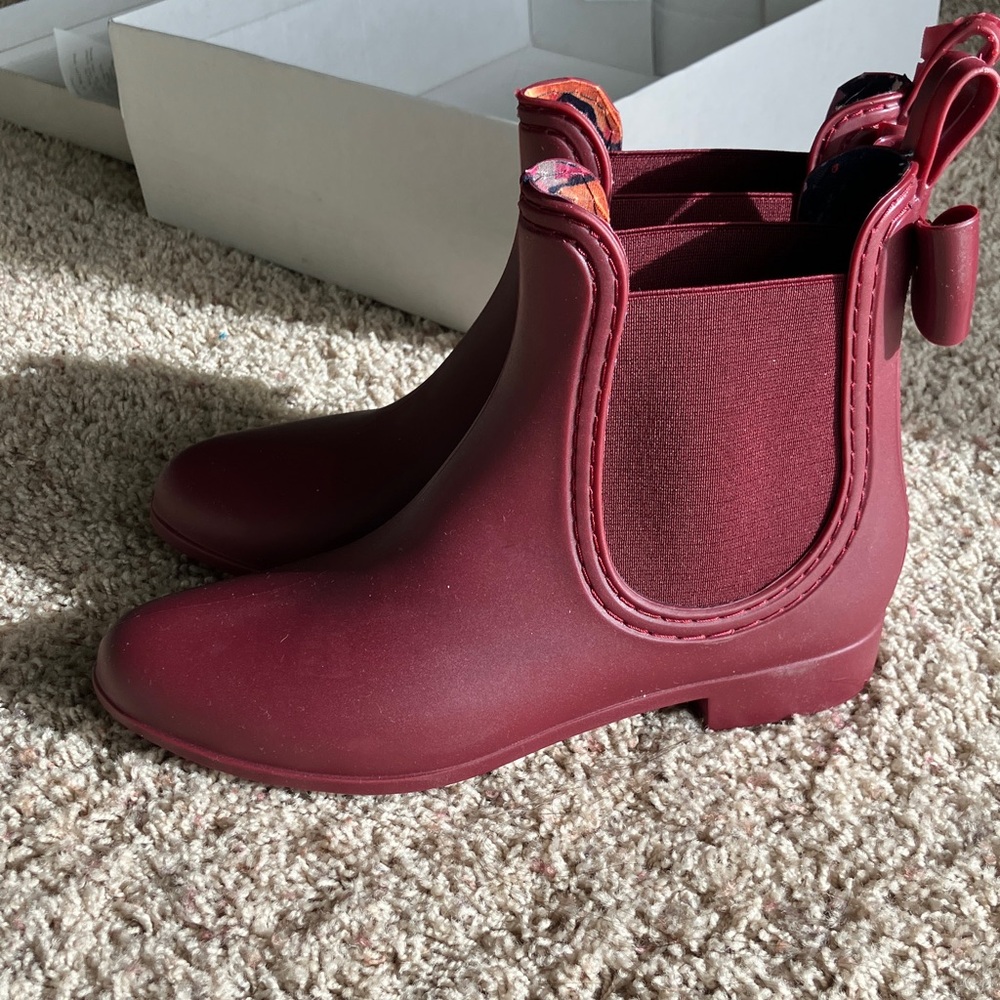 Burgundy Chelsea Rain Boots with Bow